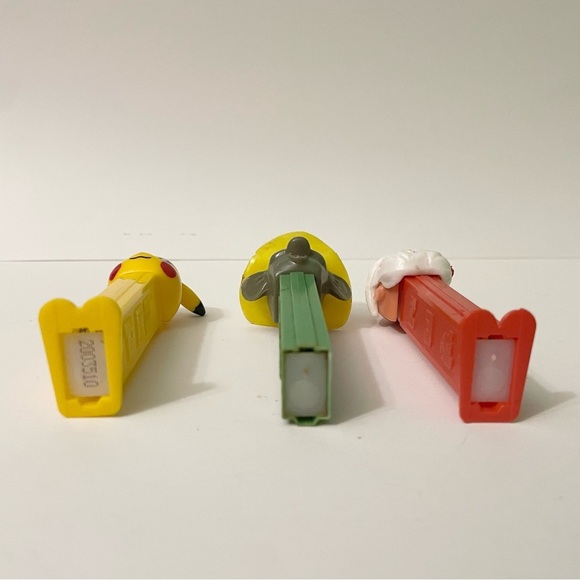 Lot of 3 Pez Dispensers Pokemon Pikachu Speedy Gonzales Santa Claus - Picture 5 of 10